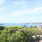 Hermoso y amplio apartamento con vista al mar